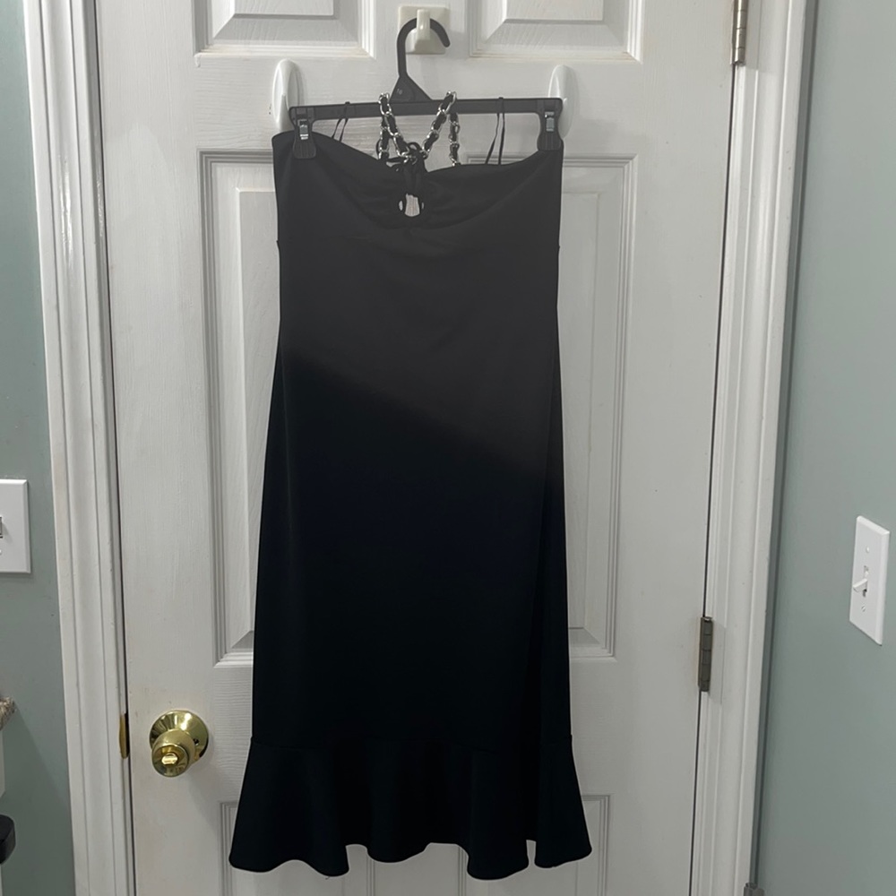 Size 6 Michael Kors knee length black dress with silver chain accent strap